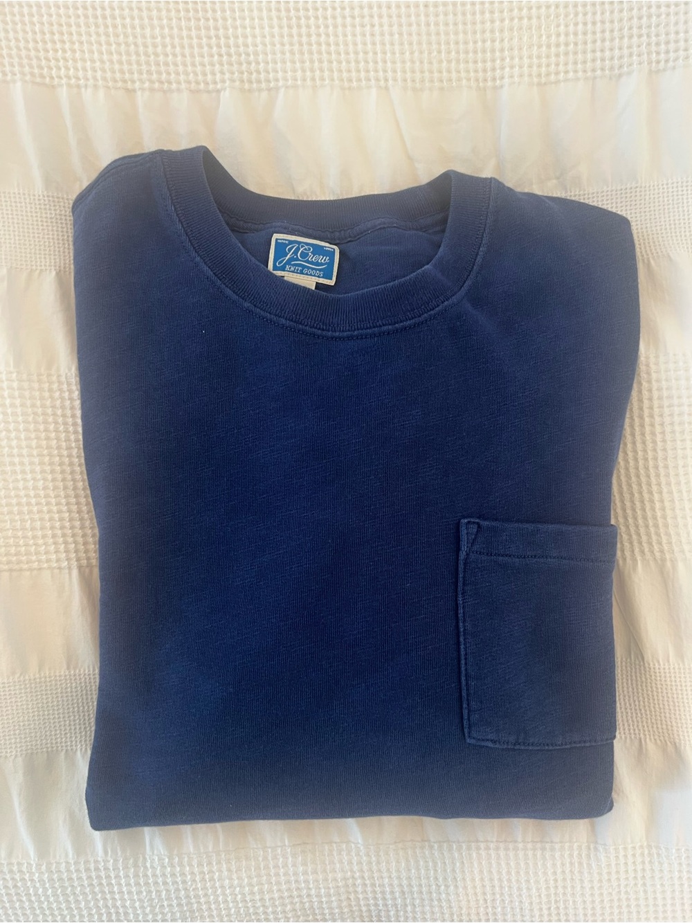 J.Crew Men’s Medium Garment-Dyed Pocket Crewneck Sweatshirt in Navy
